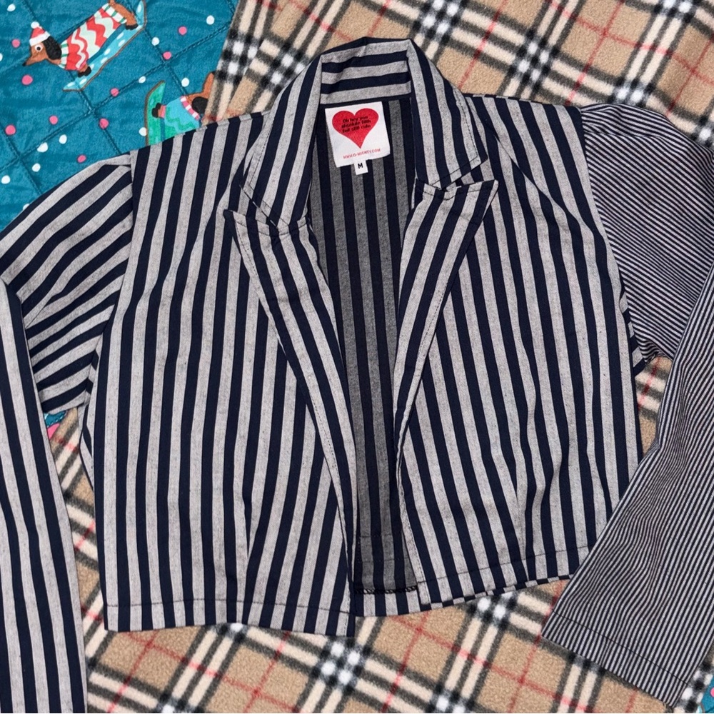 O-MIGHTY NAVY STRIPED STRIPES CROPPED BLAZER
